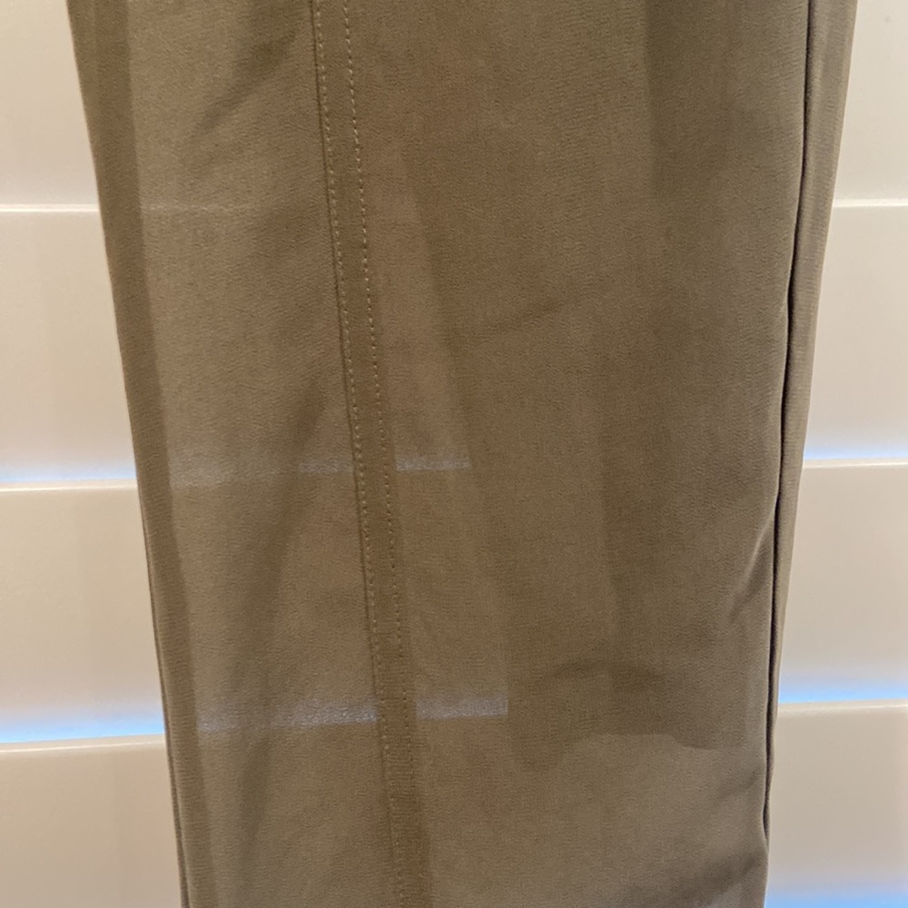 Joggers - Picture 3 of 3